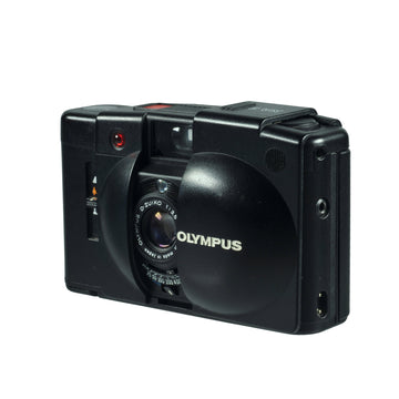 Olympus XA 2 + Blitz (R0630)